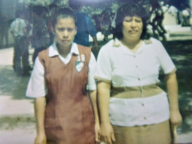 Siempre fui muy a fin a mi madre, ella siempre estuvo conmigo en todos los eventos escolares