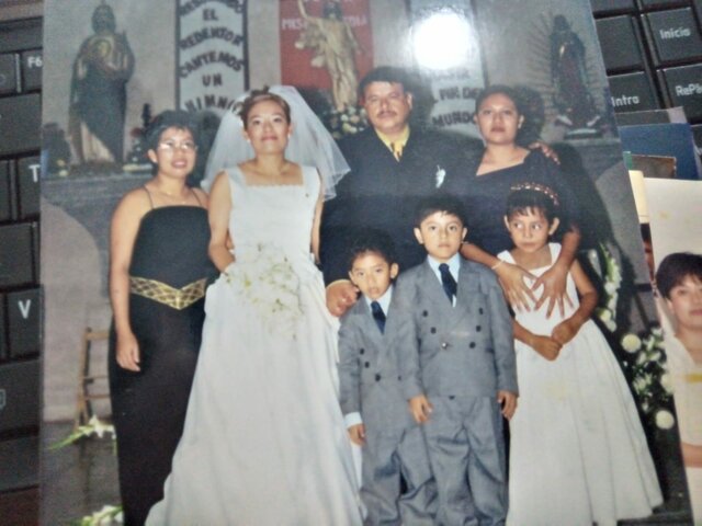 Los hermanos van tomando rumbos diferentes y cada uno hizo su vida en familia