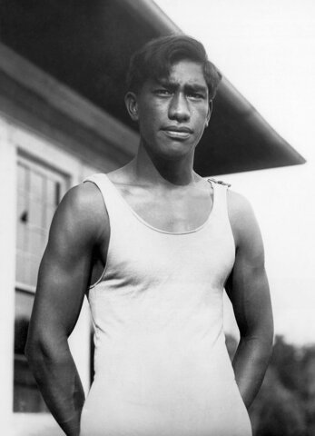 Duke Paoa Kahanamoku, introdujo el estilo crol