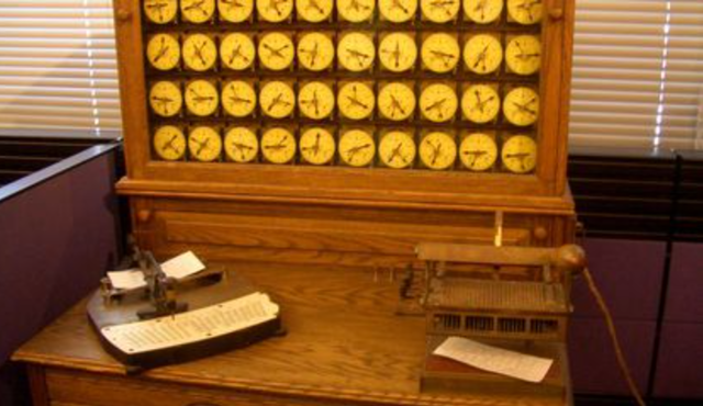 Machine to caunt census