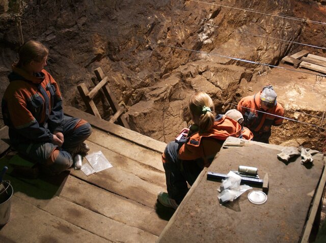 Scientists find DNA of Human ancestors in Cave Floor Dirt.