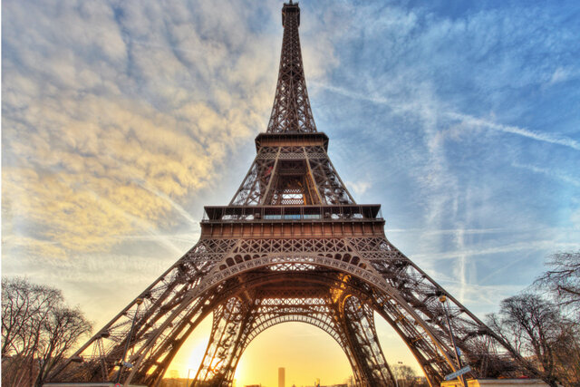 The Eiffel Tower, a sample of the iron architecture of the s. XIX
