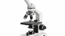Timeline: Evolution du microscope optique
