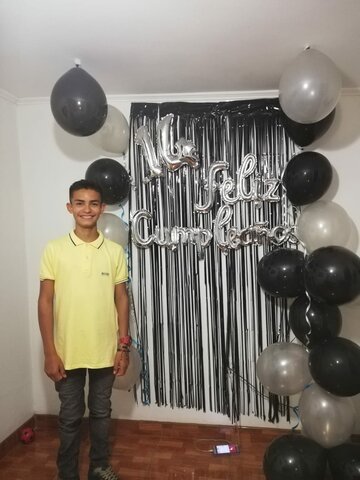 Celebrando el cumpleaños N° 14