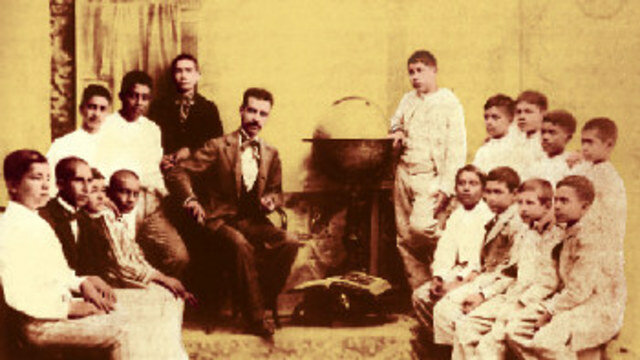 EXPANCIÓN DE LAS ESCUELAS.