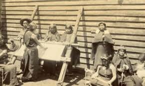 La educación pública, dirigida por la religión católica - Constitución 1886