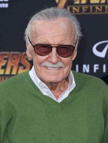 Mor Stan Lee (social)