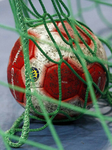 Primer gol de handball