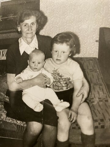 VANAEMA TAIMI SÜNNIPÄEV