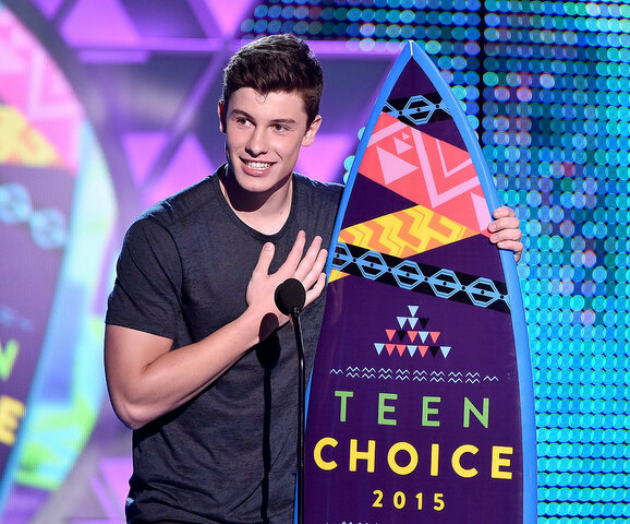 Tournez et Teen Choice Awards