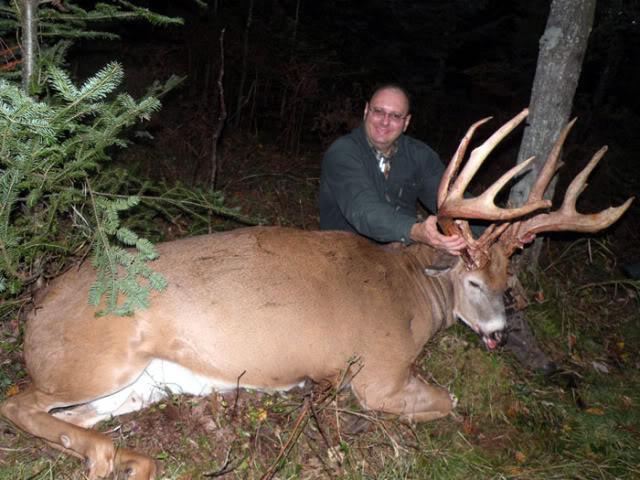 my dad shot one of the biggest buck ive ever seen