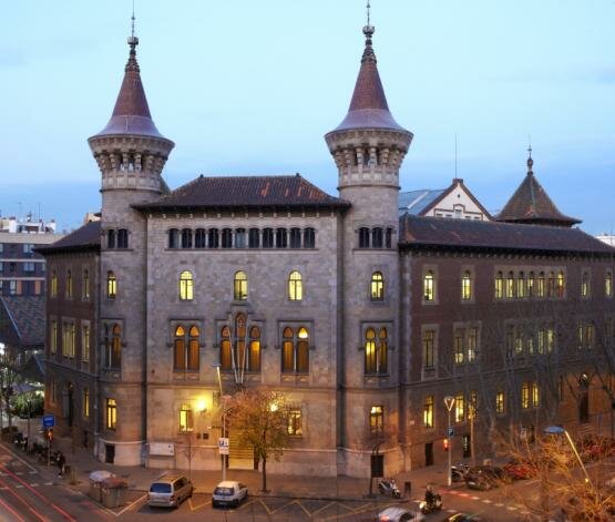 entro al conservatori