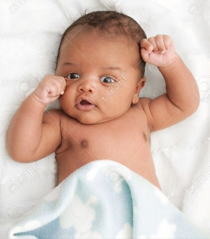 Ma petite sœur est née