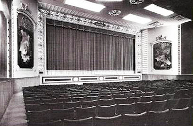 1902