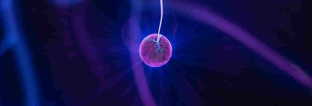 Se desarrolla el Modelo Standard de partículas elementales