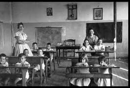 Primeras escuelas destinadas al campo