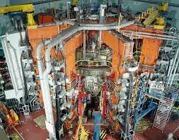 Un reactor de fusión nuclear produce alta potencia