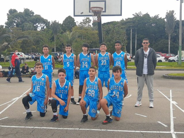 MI PRIMER PARTIDO DE BASQUE