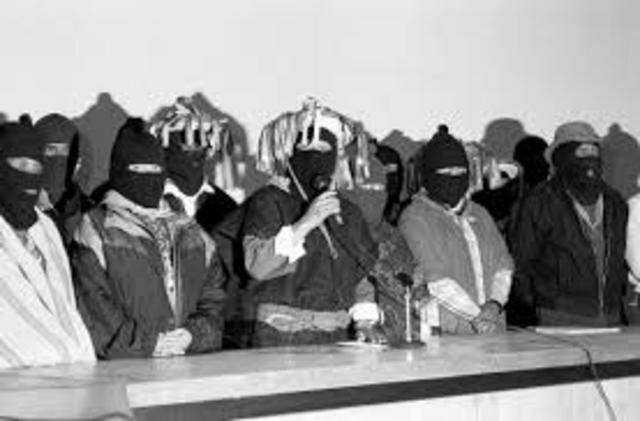 Firman acuerdos Gobierno y EZLN