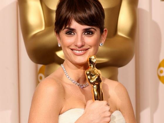 Penélope Cruz, primera actriu espanyola en guanyar l'Òscar.
