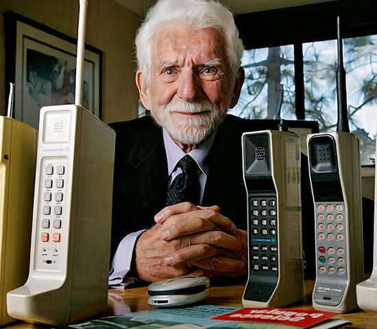 Mobile-Phone-Martin Cooper