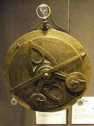 Azarquiel inventa el Equatorium