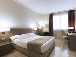 La primera vegada que vaig dormir sola a l'habitació d'un hotel