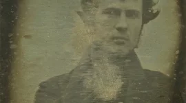 Timeline: El primer selfie (y el primer retrato)