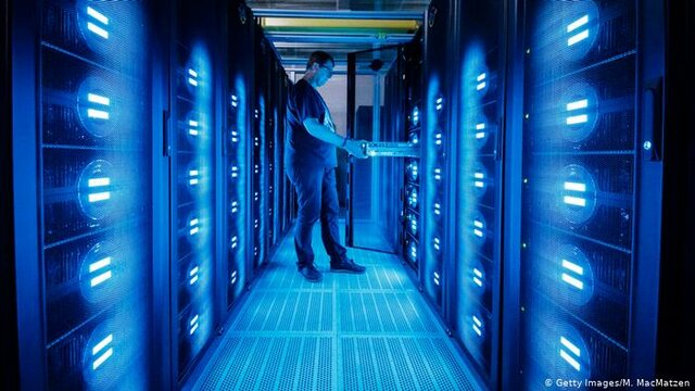 Primera Supercomputadora