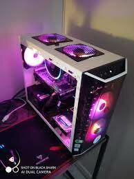 COMPUTADORAS EN LA ACTULIDAD