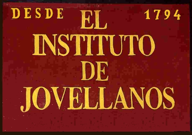 Comienzan las clases en Real Instituto Asturiano de Náutica y Mineralogía en Gijón