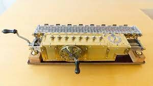 La calculadora de Leibnitz ( mecánica )