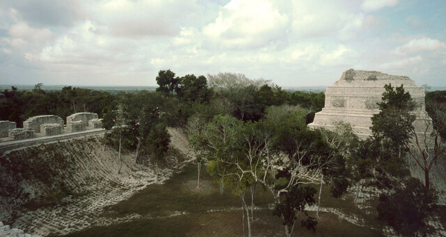 Templo I de Dzinbanché