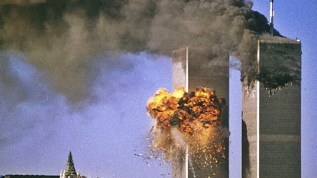 2001 – Atemptat a les Torres Bessones de Nova York.