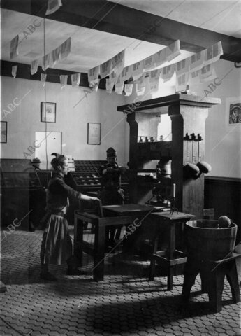 S’inventa l’imprenta