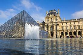 ARQUITECTURA - LOUVRE