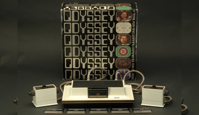primera videoconsola de sobremesa(Magnavox Odyssey)