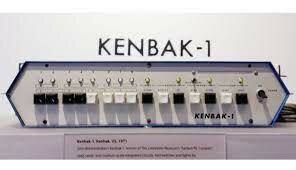 primer ordenador domestico(KENBAK-1)