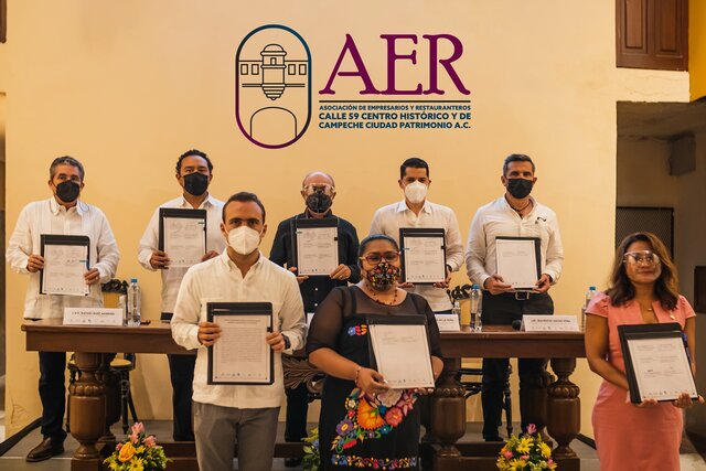 Cooperación rumbo al fin de año