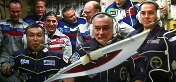 Новые горизонты: Олимпийский факел в космосе