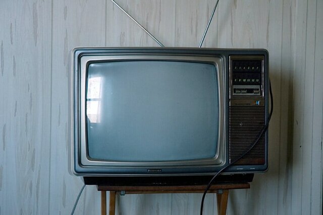 televisions in households