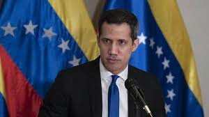 Aixecament fracassat a Veneçuela en contra de Maduro: Juan Guaidó s'autoproclama president.