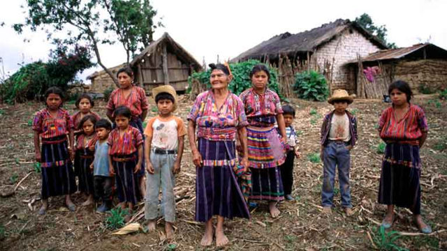 Repartición De tierra a indígenas y afrodescendientes