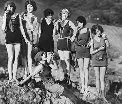 Enfoque de Género. Decada de los 60. (Miranda, M., 2012)