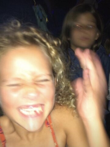 Yo fui concerto con Taylor Swift por primera ves con mis amigas.