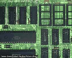 Cuarta generación: Microchips