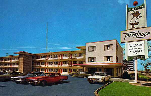 Primer hotel economico