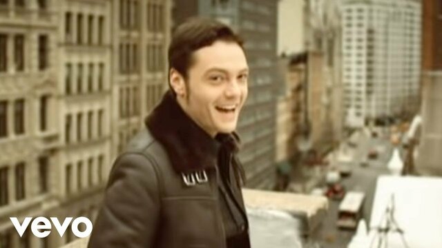 EL REGALO MAS GRANDE ( Tiziano Ferro)