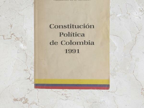 Constitución Política De Colombia