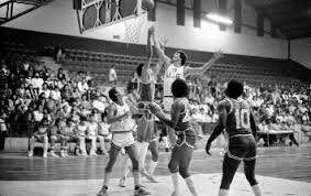 La YMCA y la expansión del baloncesto.